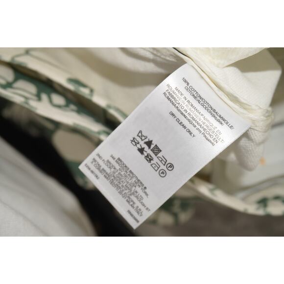 Brooks Brothers Black Fleece skirt in size BB4 (equivalent to a 30) - Picture 6 of 7